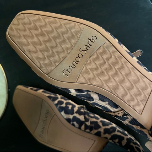 Franco Sarto Square Toe Mary Jane Flats - Picture 7 of 8